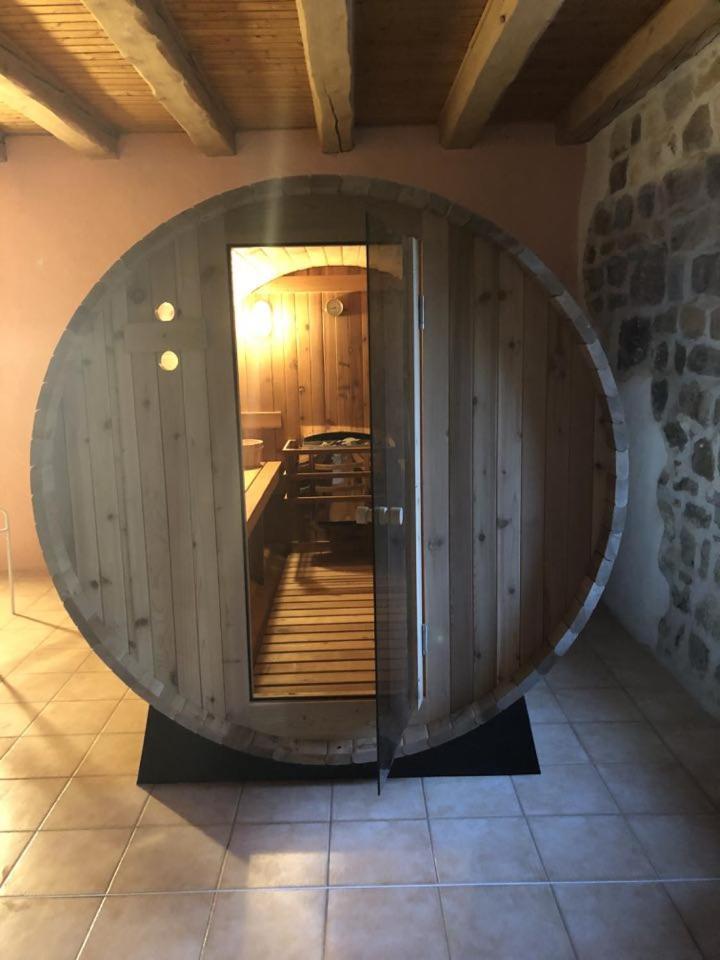 Le Moulin Des Oyes Bed & Breakfast Censeau ภายนอก รูปภาพ