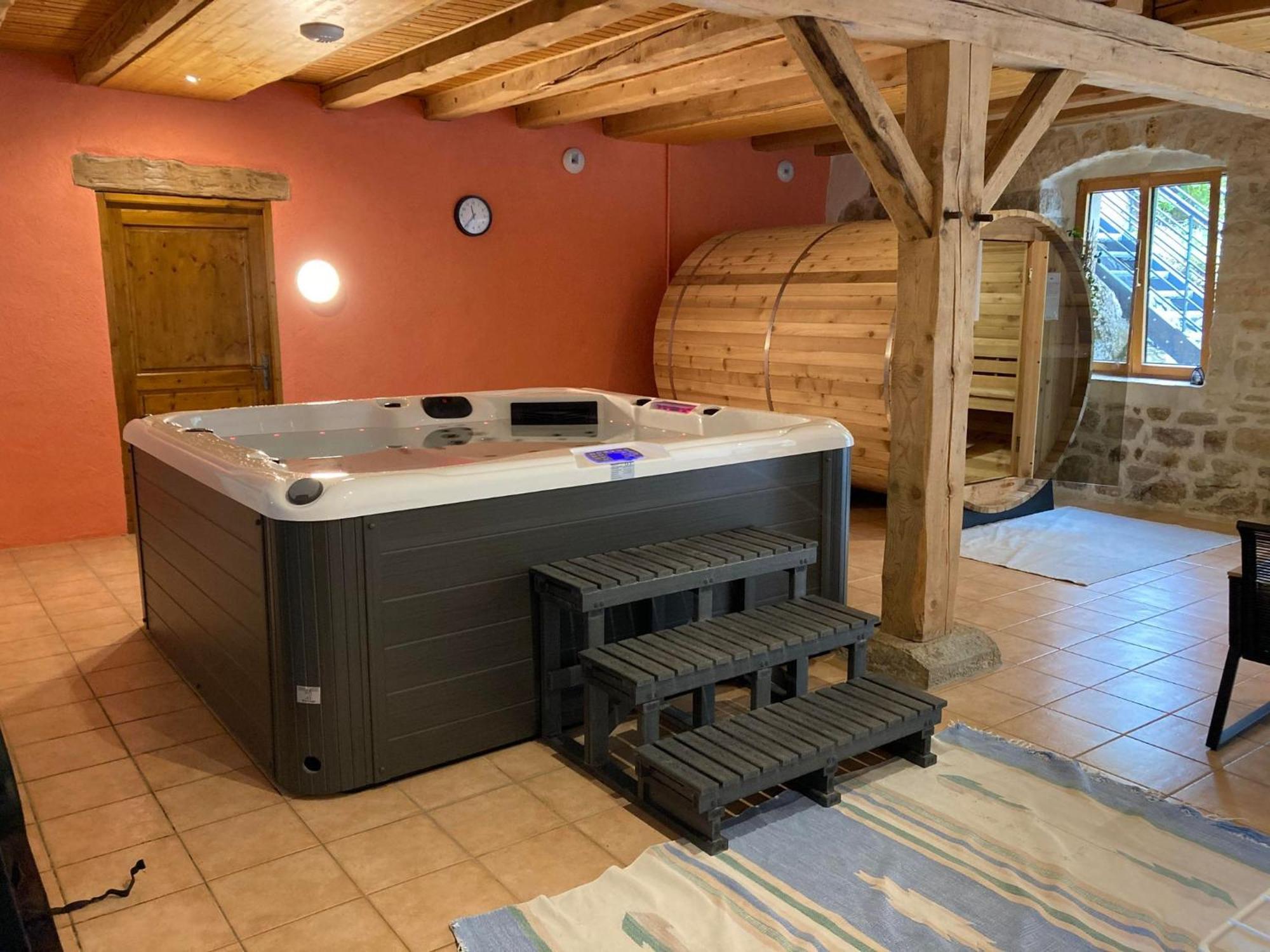 Le Moulin Des Oyes Bed & Breakfast Censeau ภายนอก รูปภาพ
